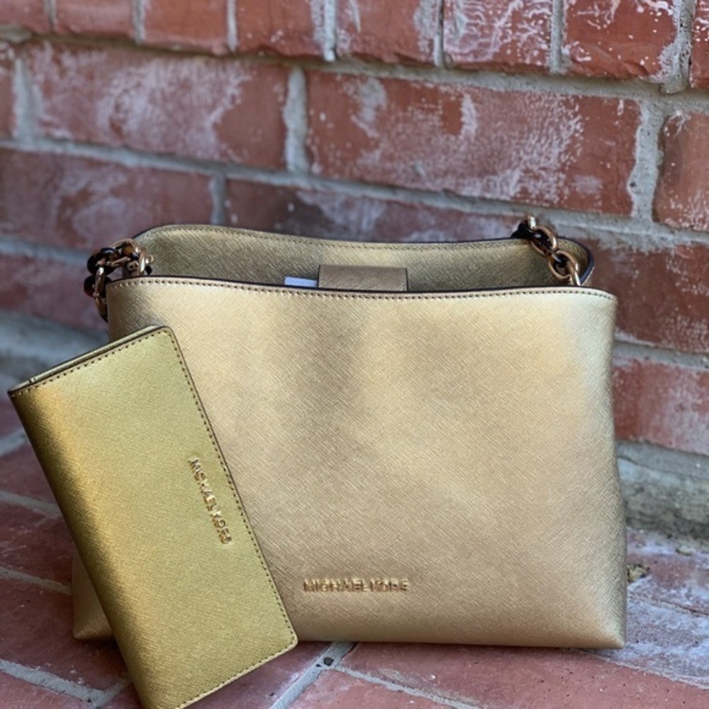 Michael kors Sofia shoulder bag+wallet set golden